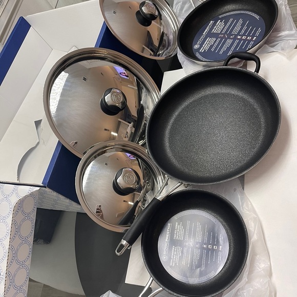 New Royal prestige Deluxe easy release cookware - Picture 1 of 10